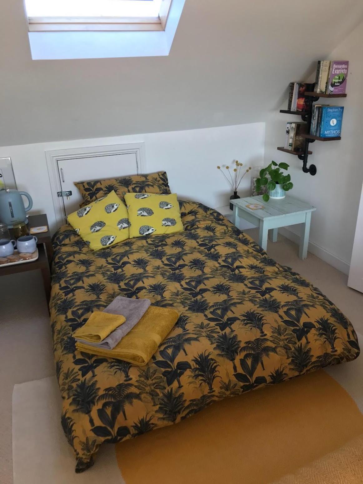 Large Light Loft Room - En Suite Brighton Exterior foto